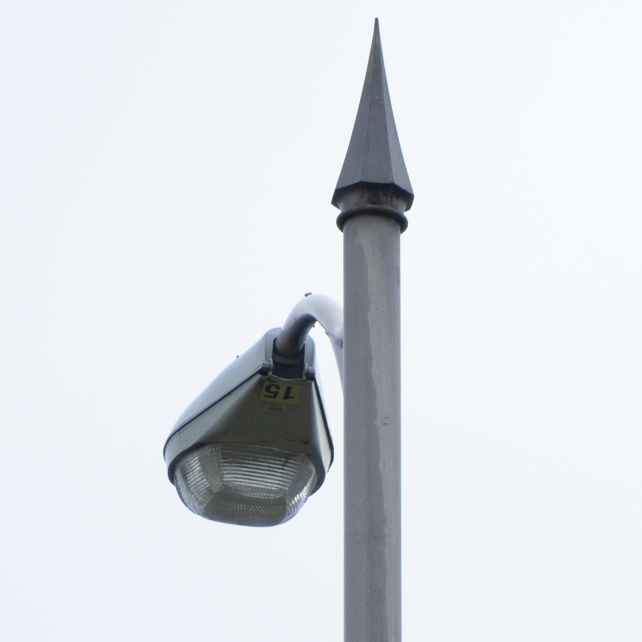 Vivitar 70-210mm at 70mm F4 PF removed